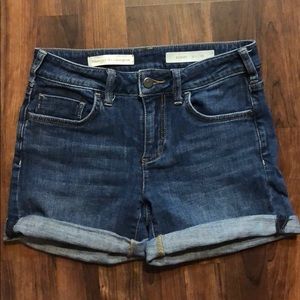 Anthropologie Script Jean shorts size 25